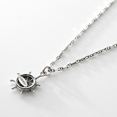 シルバーネックレス