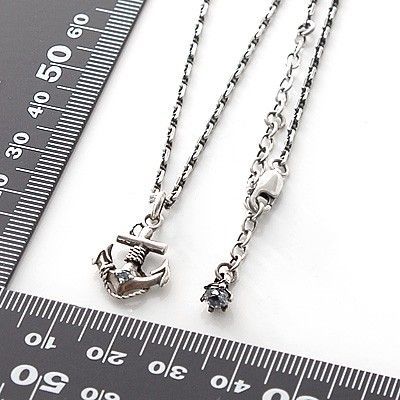 シルバーネックレス