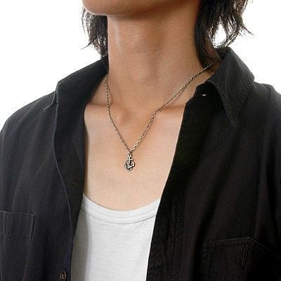 シルバーネックレス