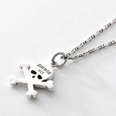 シルバーネックレス