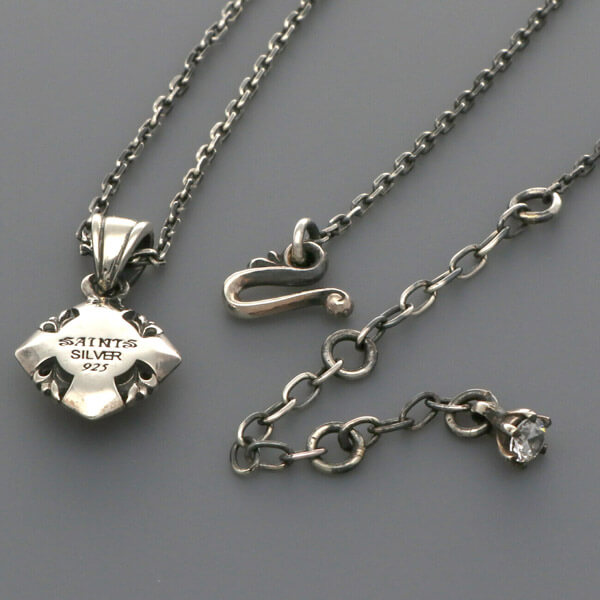 シルバーネックレス