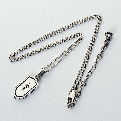 シルバーネックレス