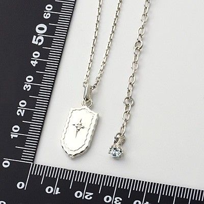 シルバーネックレス