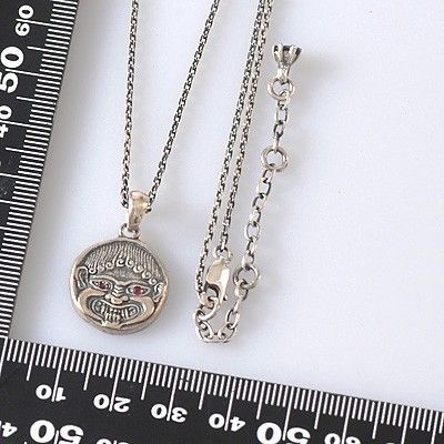 シルバーネックレス