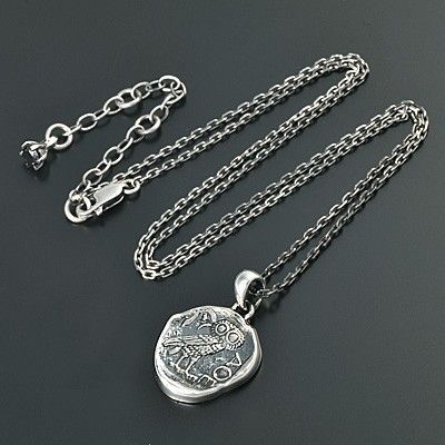 シルバーネックレス