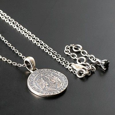 シルバーネックレス