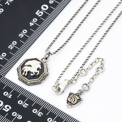 シルバーネックレス