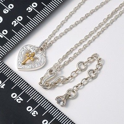 シルバーネックレス