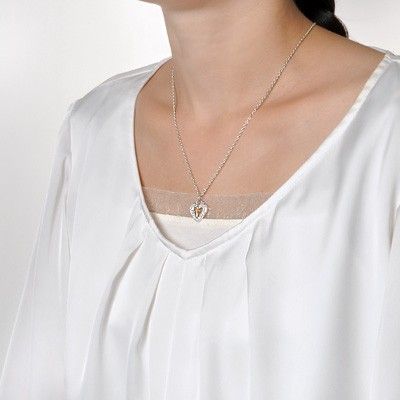 シルバーネックレス