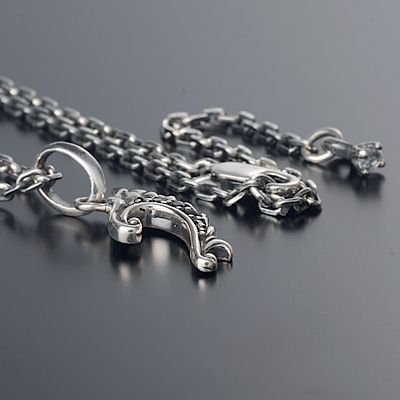 シルバーネックレス