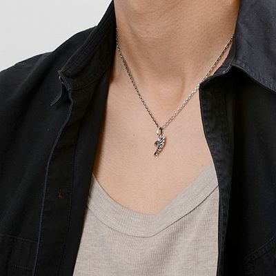 シルバーネックレス