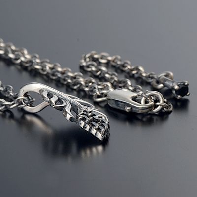 シルバーネックレス