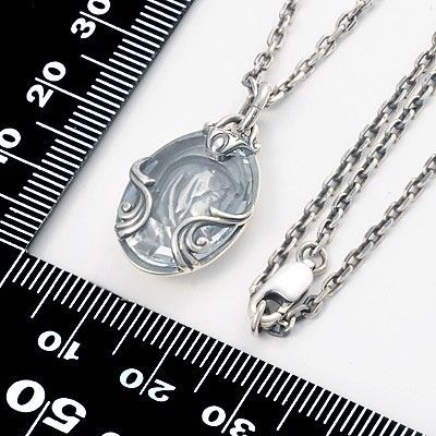 シルバーネックレス
