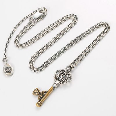 シルバーネックレス