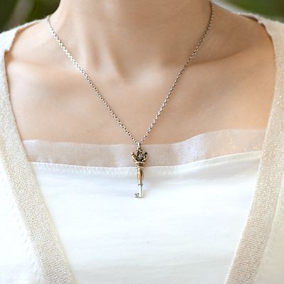 シルバーネックレス