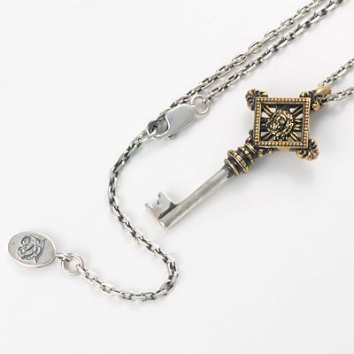 シルバーネックレス