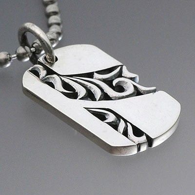 シルバーネックレス