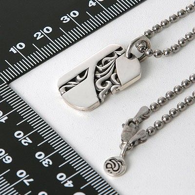 シルバーネックレス