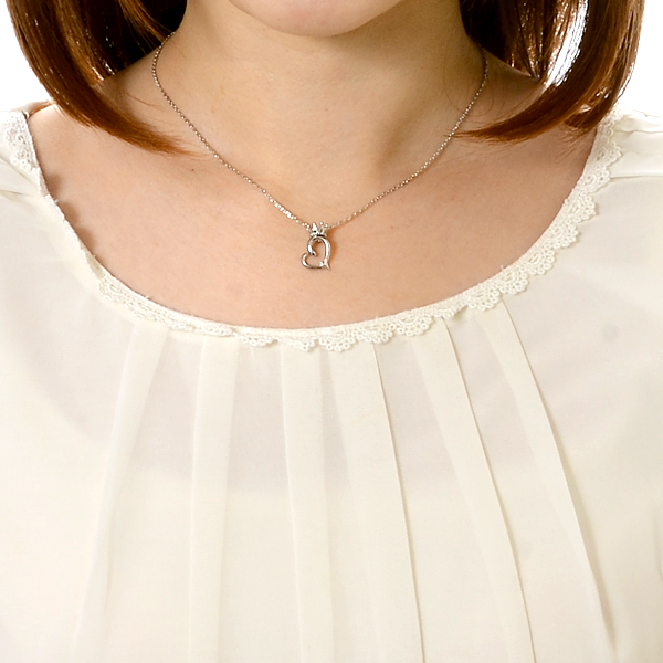 シルバーネックレス