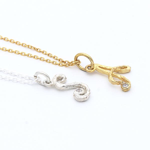 シルバーペアネックレス