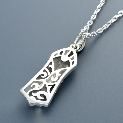 シルバーネックレス