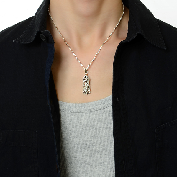 シルバーネックレス