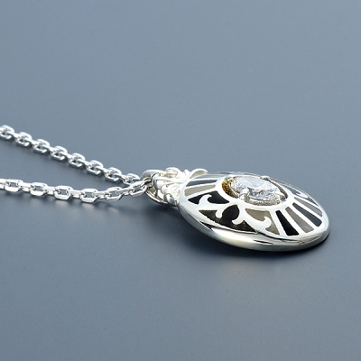 シルバーネックレス