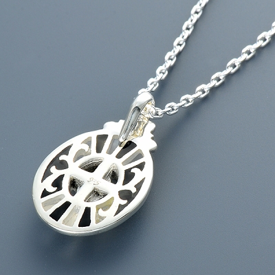 シルバーネックレス