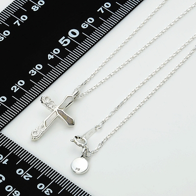 シルバーネックレス