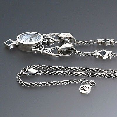 シルバーネックレス