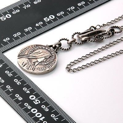 シルバーネックレス