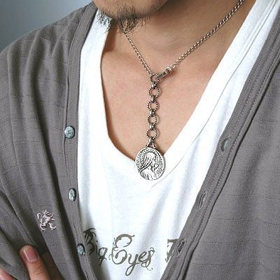 シルバーネックレス