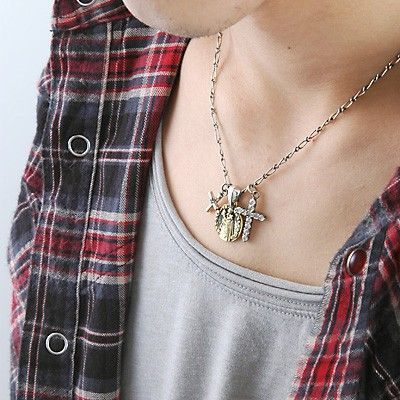 シルバーネックレス