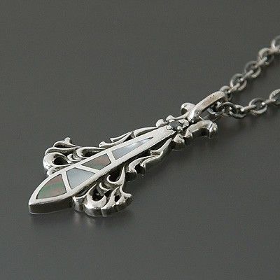 シルバーネックレス