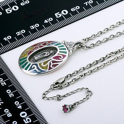 シルバーネックレス