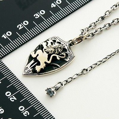 シルバーネックレス