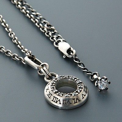 シルバーネックレス