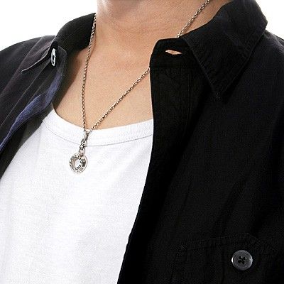 シルバーネックレス