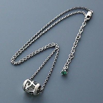 シルバーネックレス