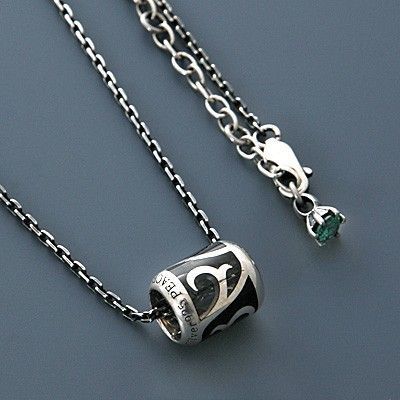 シルバーネックレス