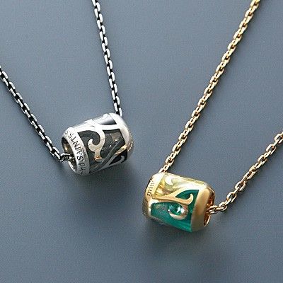 シルバーペアネックレス