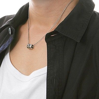 シルバーペアネックレス