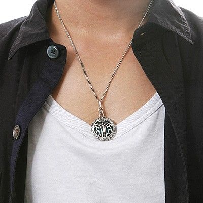 シルバーネックレス