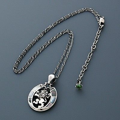 シルバーネックレス