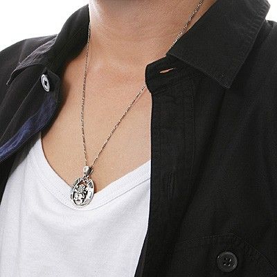 シルバーネックレス