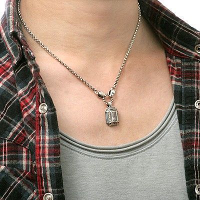 シルバーネックレス