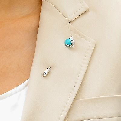 シルバーブローチ