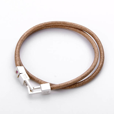 レザーブレスレット