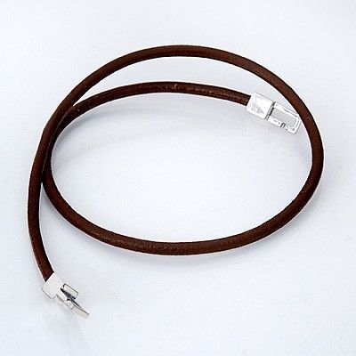 レザーブレスレット