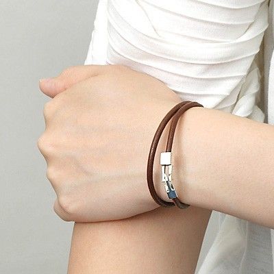 レザーブレスレット